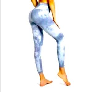 Lululemon align 7/8 25” gray wave size 4